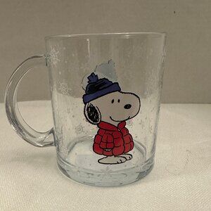 2025 Peanuts Puffer Jacket Snoopy w/hat  Snowflakes GLASS  16 oz Mug NEW 2025